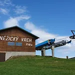 Semesterbostad Knezice 25, V Krkonosich *