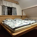 Knezice 25, V Krkonosich Semesterbostad