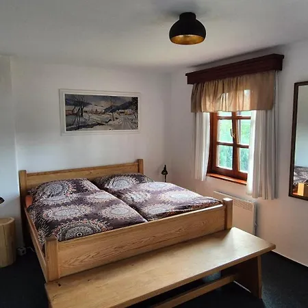 Semesterbostad Knezice 25, V Krkonosich Vrchlabí