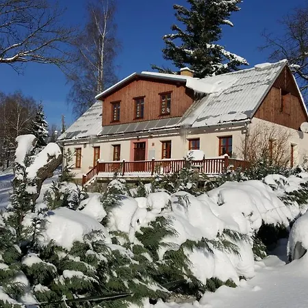 Knezice 25, V Krkonosich