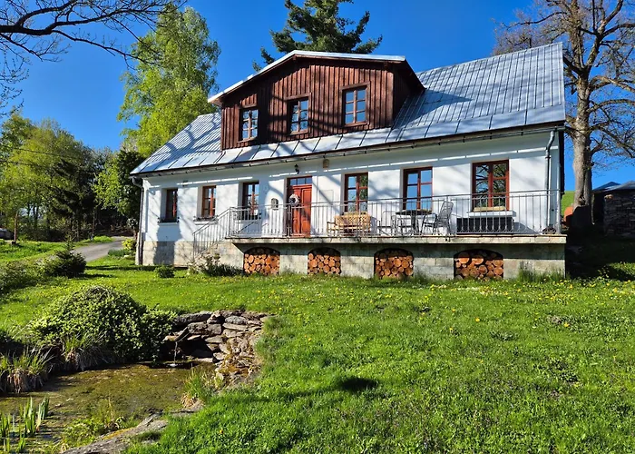 Knezice 25, V Krkonosich